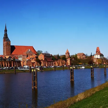 Fewo Augusta Tangermuende Exterior photo